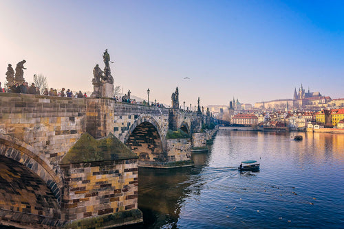 Czech Republic Travel Guide 2026: Prague, Cities and eSIM Tips