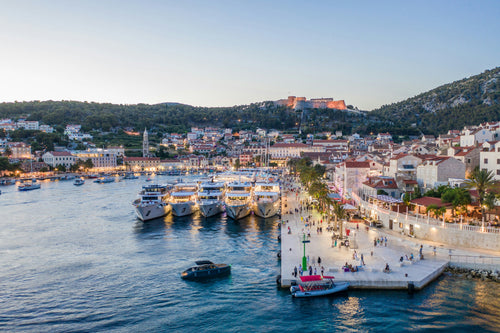 Croatia Travel Guide: Dubrovnik, Split, Islands & eSIM Tips